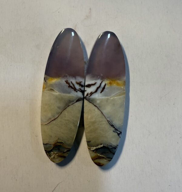 Purple Chalcedony (1081)
