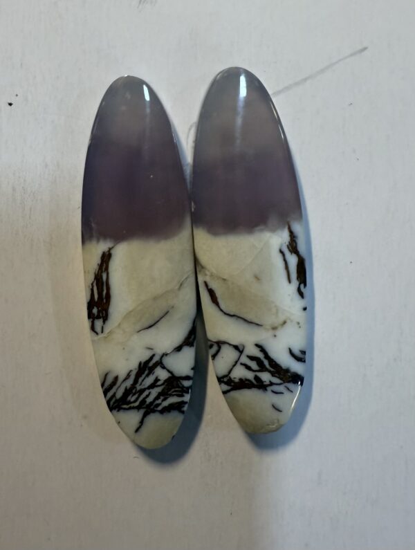 Purple Chalcedony (1083)