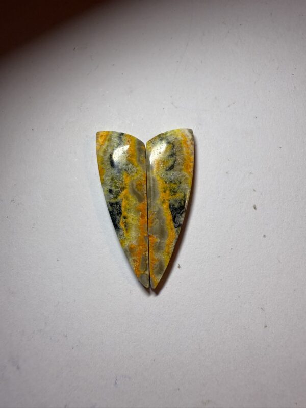 Bumblebee Jasper Pair (964)