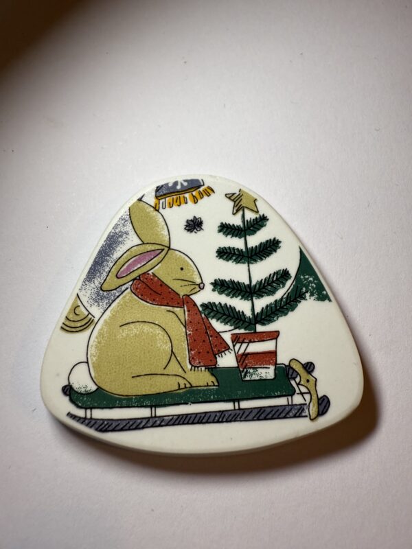 Porcelain Bunny on Sled (159)