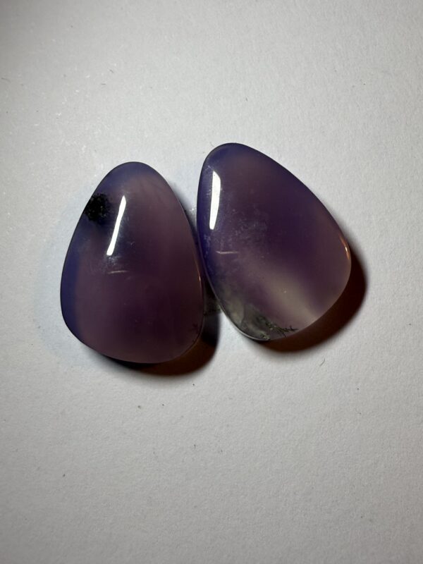 Purple Chalcedony (909)