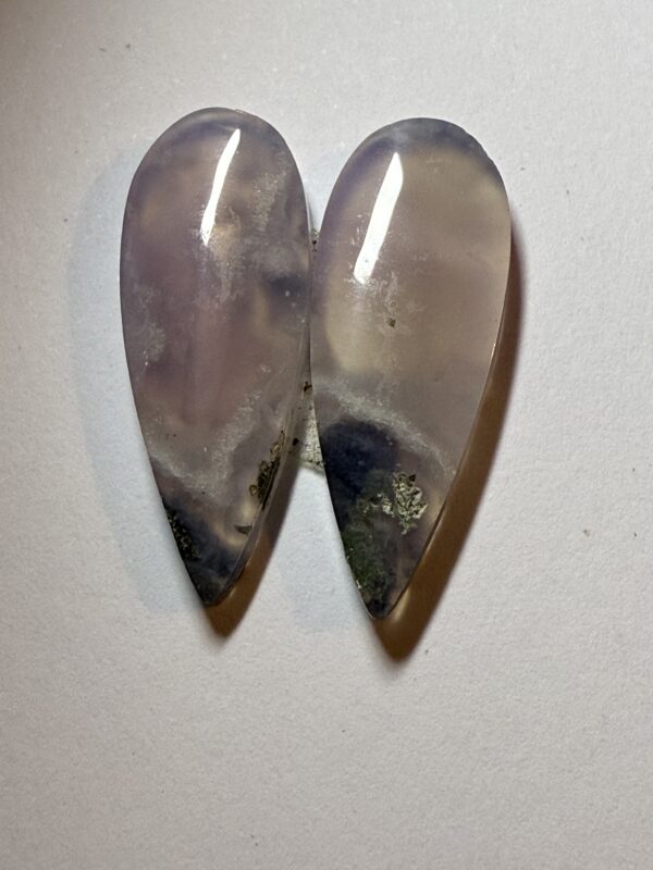 Purple Chalcedony (911)