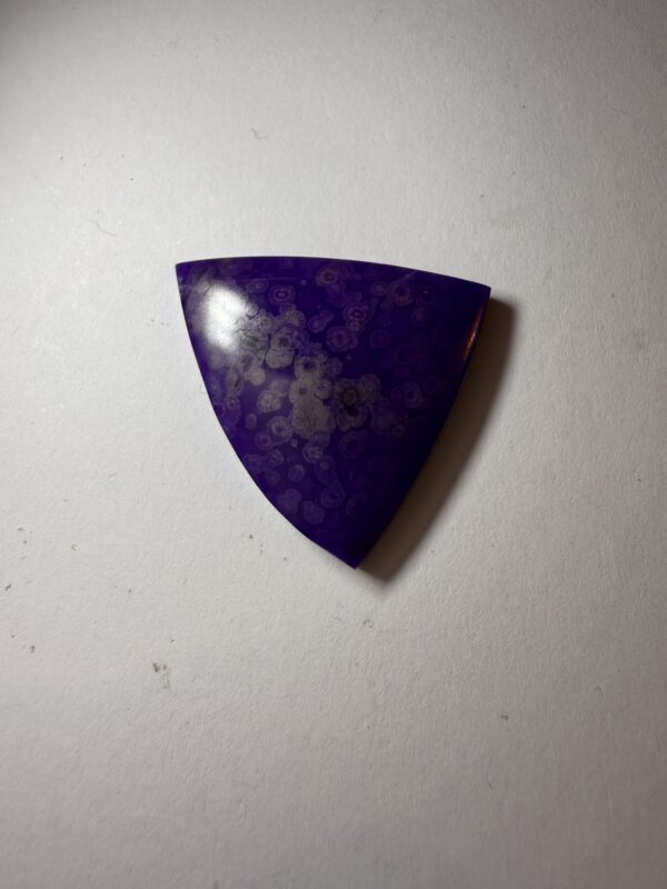 Sugalite (098)